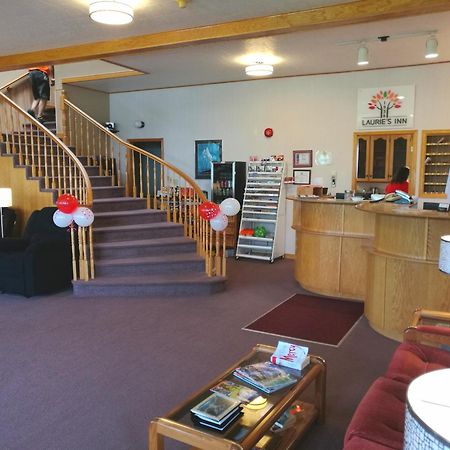 Laurie'S Inn Chéticamp エクステリア 写真